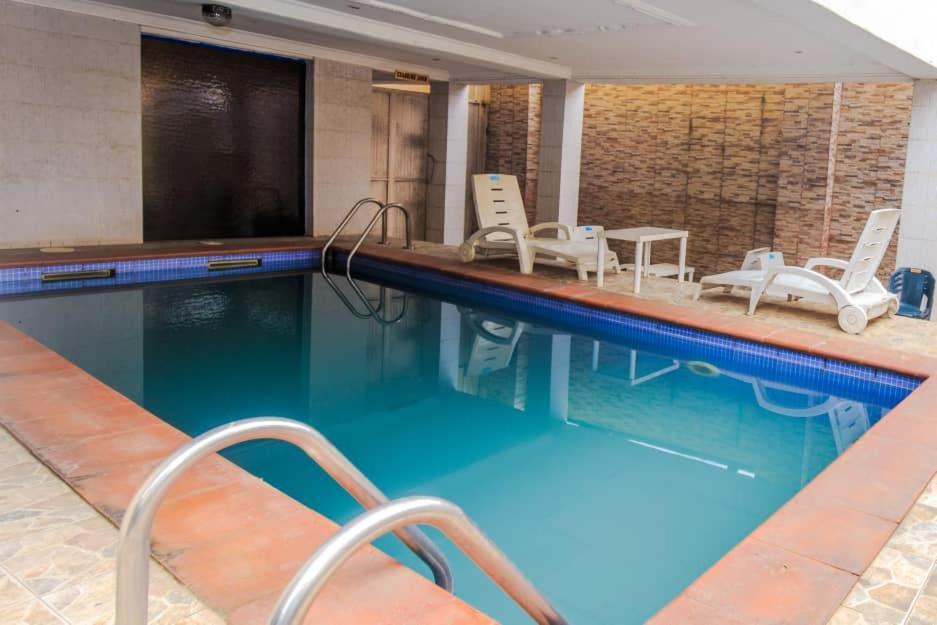 Ben Auto Hotel Lagos Eksteriør billede